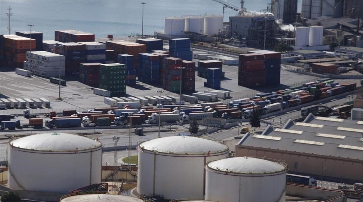 conflicto laboral los estibadores afecta ya al Puerto de BCN