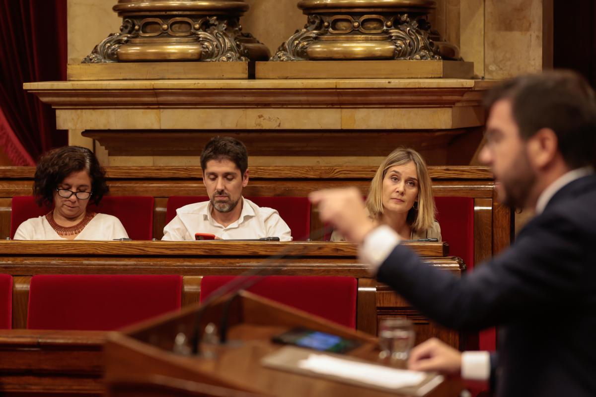 Els comuns avisen Aragonès que el seu nou Govern neix «mort» i sense el seu suport