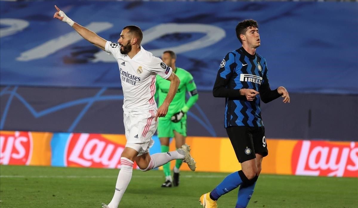 Benzema celebra el primer tanto del encuentro Benzema celebra el primer tanto del encuentro