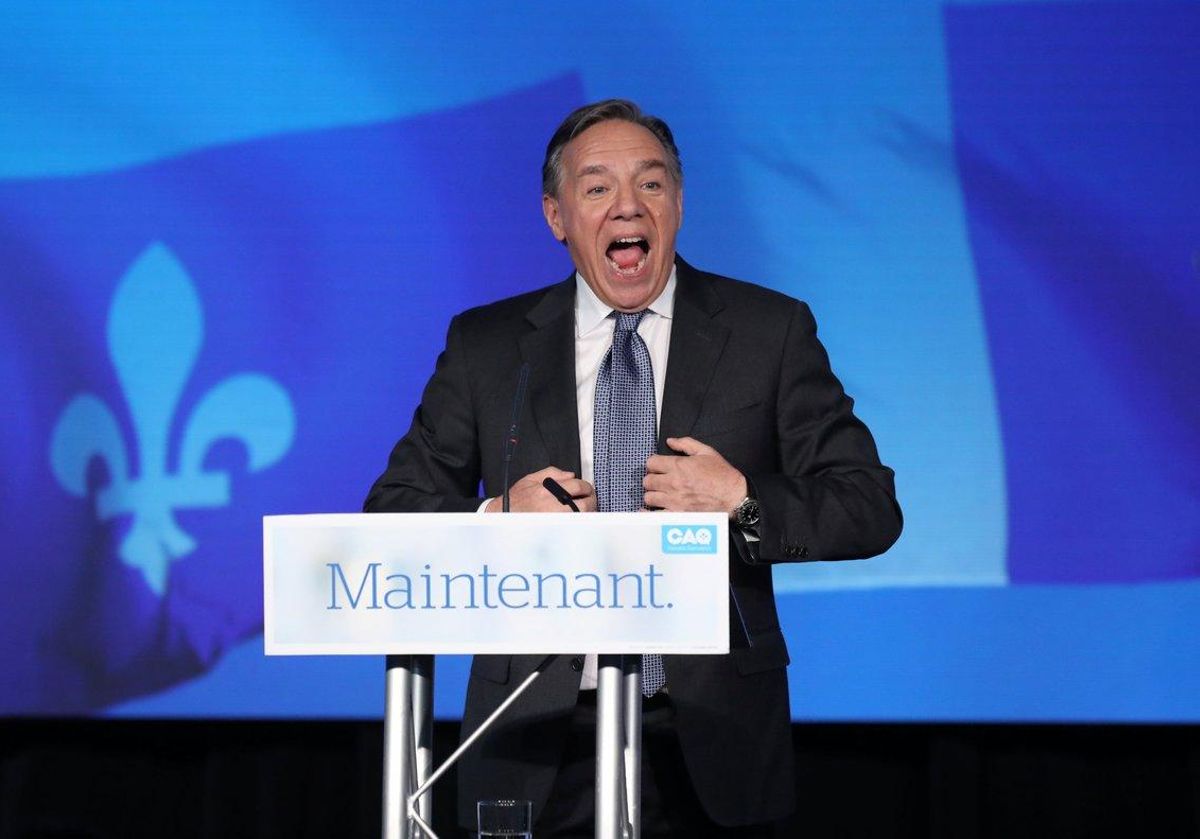 François Legault celebra la victoria del CAQ en Quebec. François Legault celebra la victoria del CAQ en Quebec.