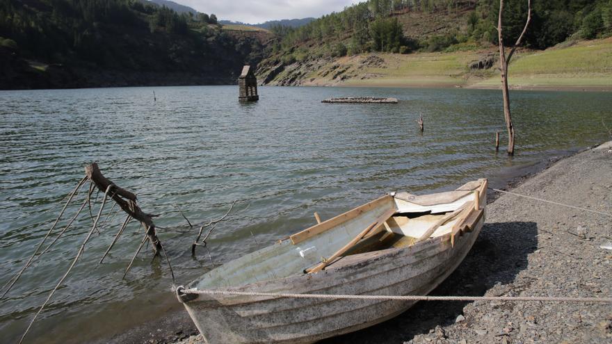Los embalses bajan una semana más y caen al 34,22% de su capacidad, la cifra más baja en casi 30 años - Vimarsana News