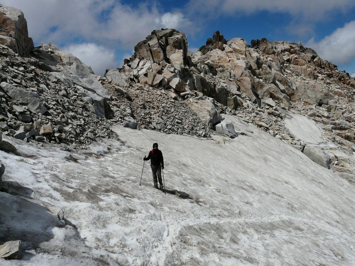 Peligro de derrumbes en los glaciares españoles: máxima alerta en el Aneto