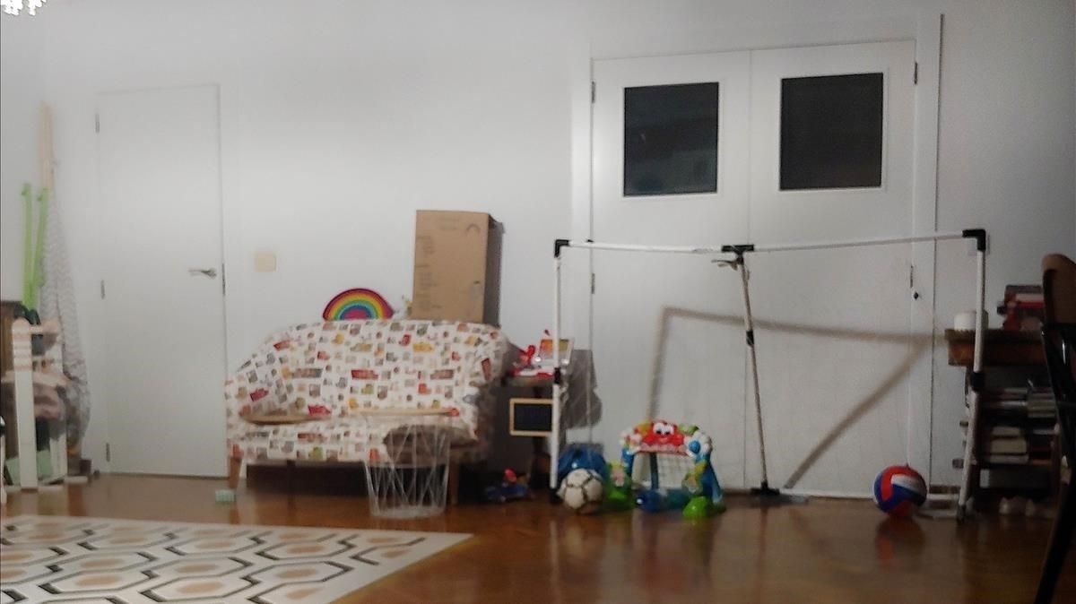 El pasillo donde juega Teo con su padre. El pasillo donde juega Teo con su padre.