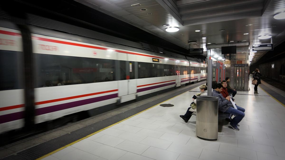 Estación de Rodalies de Barcelona - Plaza Catalunya