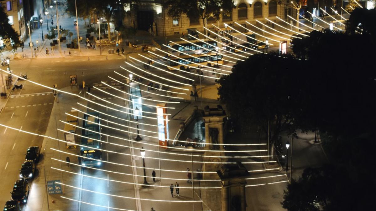 Vídeo de la iluminación navideña en la Plaça Catalunya