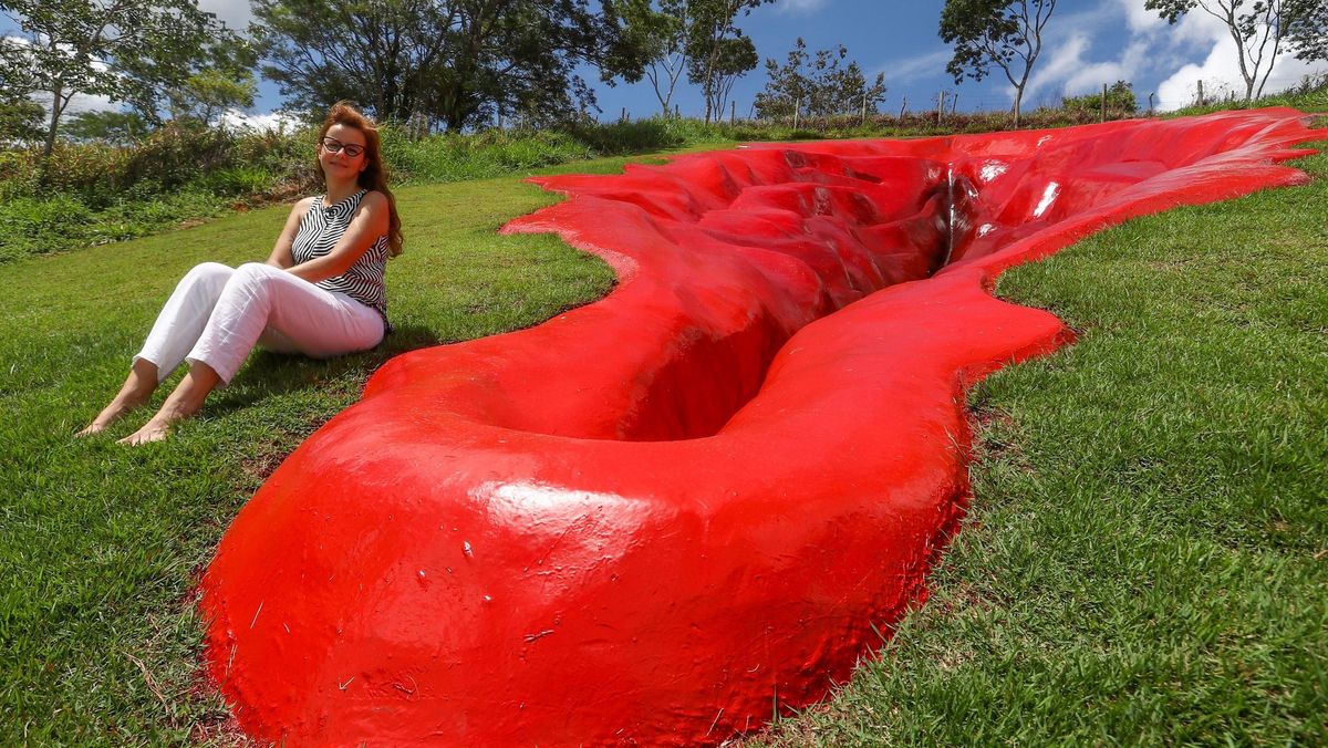 Una escultura gegant d’una vulva desencadena la polèmica al Brasil Una escultura gegant d’una vulva desencadena la polèmica al Brasil