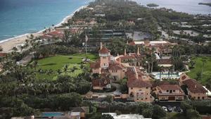 El FBI registra la residencia de Donald Trump en Mar-a-Lago