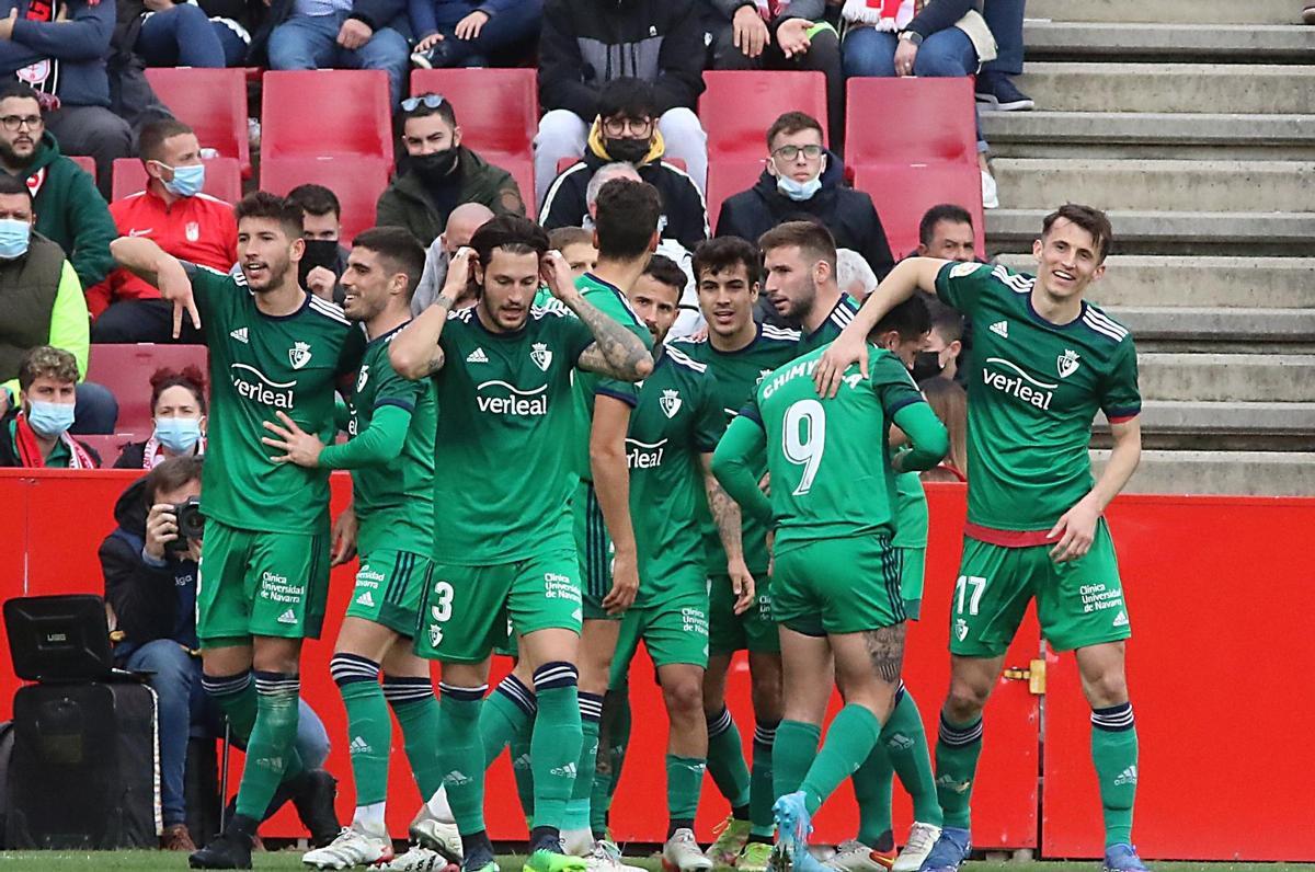 Osasuna toma impulso a costa de un débil Granada Osasuna toma impulso a costa de un débil Granada