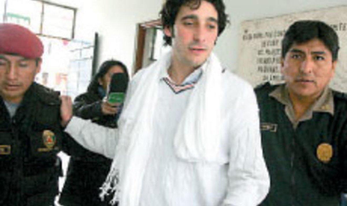 Pedro Acevedo Reyes en el momento que fue detenido en Perú en el 2008. 