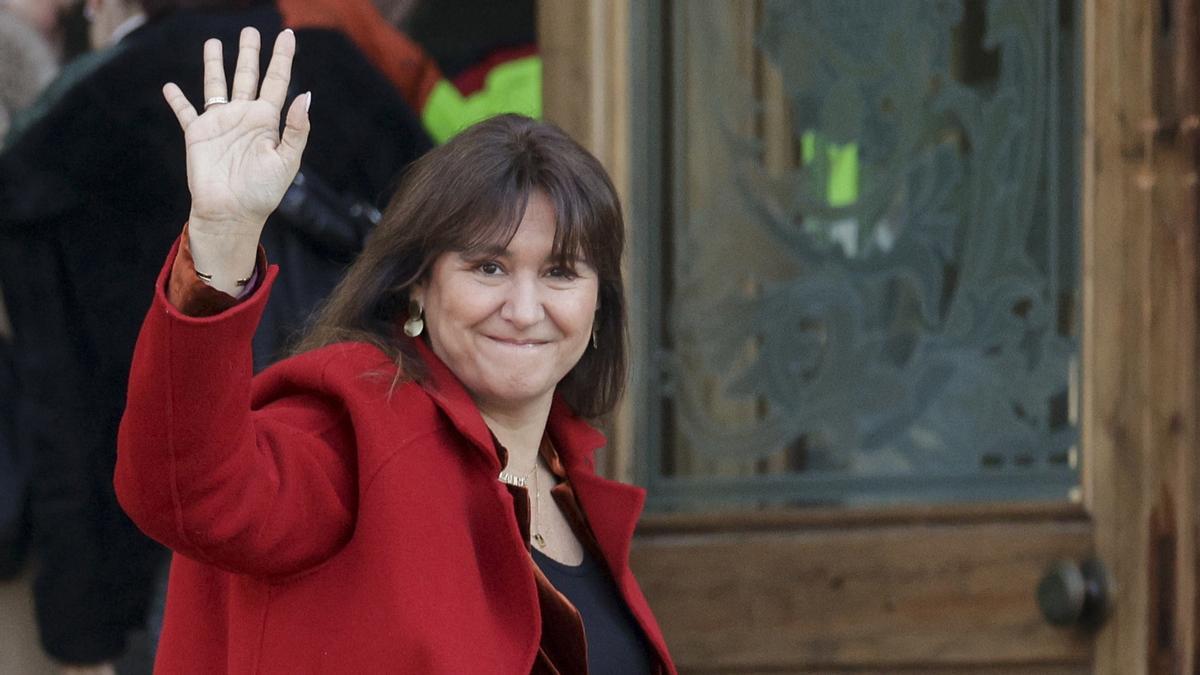 Laura Borràs entra en la sede del Tribunal Superior de Justícia de Catalunya.