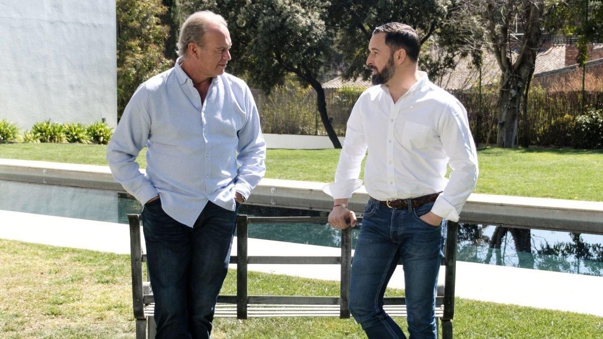 Bertín Osborne con Santiago Abascal en ’Mi casa es la tuya’. Bertín Osborne con Santiago Abascal en ’Mi casa es la tuya’.