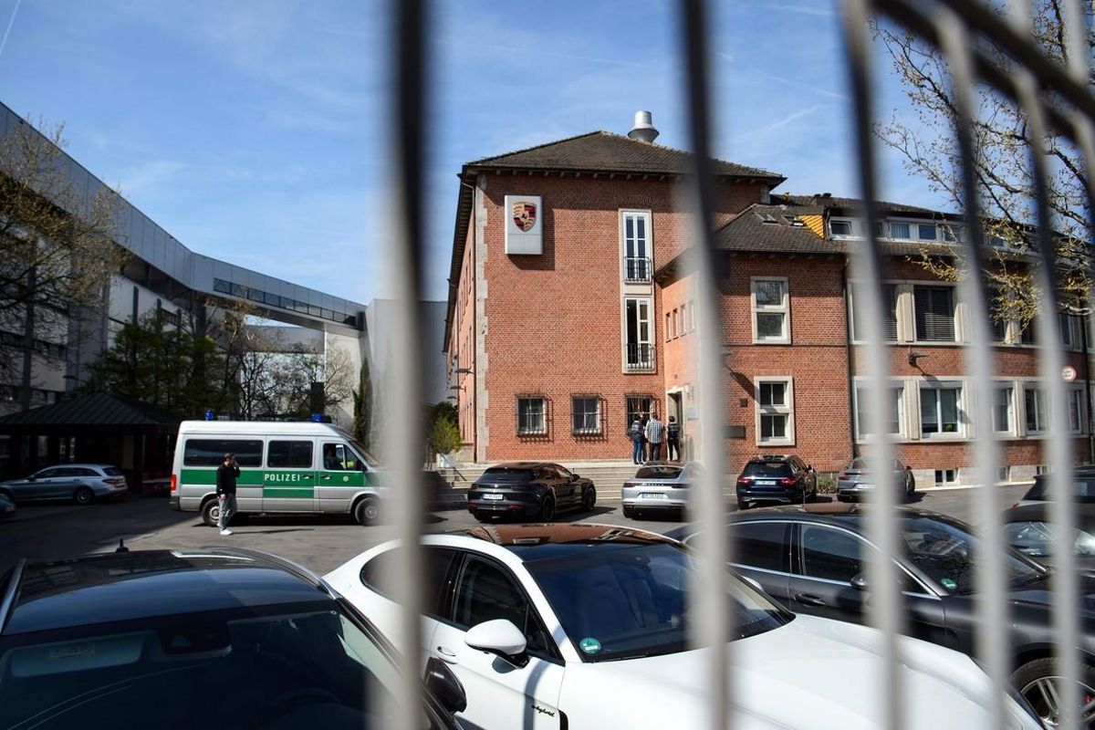 La policia alemanya deté el responsable de Desenvolupament de Motors de Porsche La policia alemanya deté el responsable de Desenvolupament de Motors de Porsche