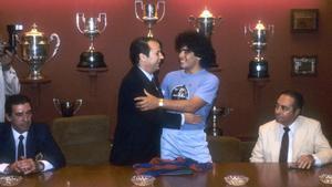 El dictador Videla va impedir que Maradona arribés abans al Barça
