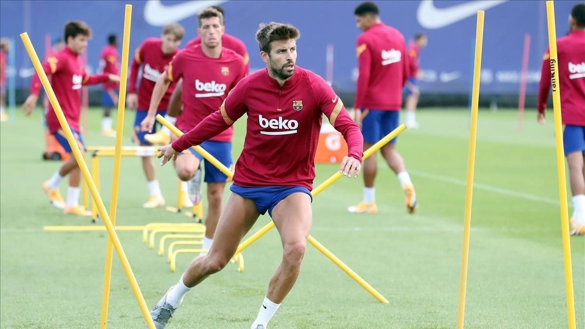 Gerard Piqué, en el entrenamiento del martes. Gerard Piqué, en el entrenamiento del martes.
