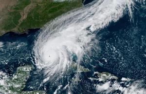 España envia a Cuba suministros humanitarios por el huracán 'Ian'