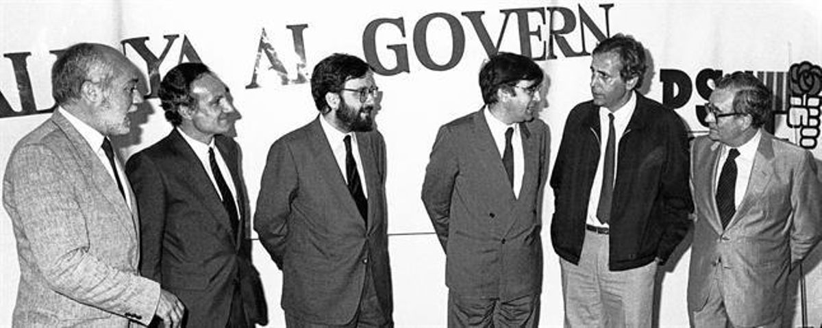 Martín Toval, Majó, Serra, Lluch, Obiols y Reventós, en un acto electoral en los 80. Martín Toval, Majó, Serra, Lluch, Obiols y Reventós, en un acto electoral en los 80.