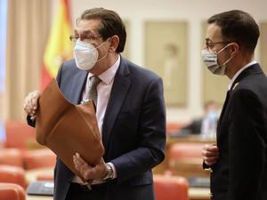 Dos diputadas de Unidas Podemos se rebelan contra el apoyo a Arnaldo
