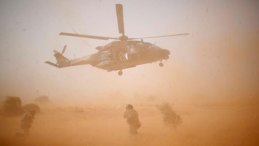 El fantasma de l'Afganistan plana sobre la intervenció francesa al Sahel - Vimarsana News
