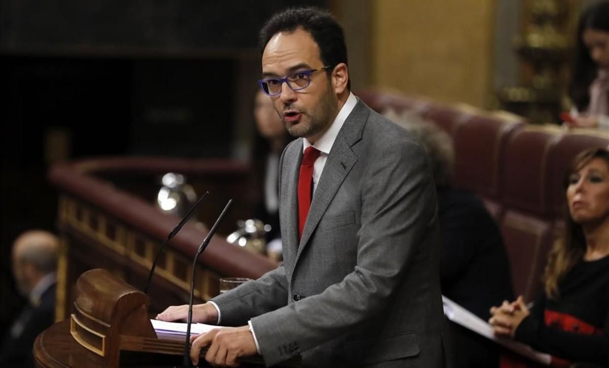 Hernando: "Sabía que defender la abstención tenía un coste y preferí quemarme yo" Hernando: "Sabía que defender la abstención tenía un coste y preferí quemarme yo"