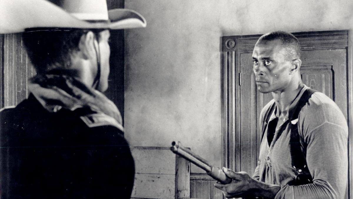 Woody Strode, en ’El sargento negro’. Woody Strode, en ’El sargento negro’.
