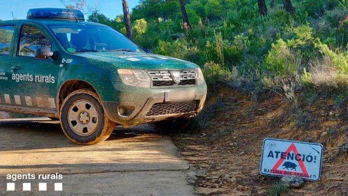 Un vehículos de Agents Rurals. Un vehículos de Agents Rurals.