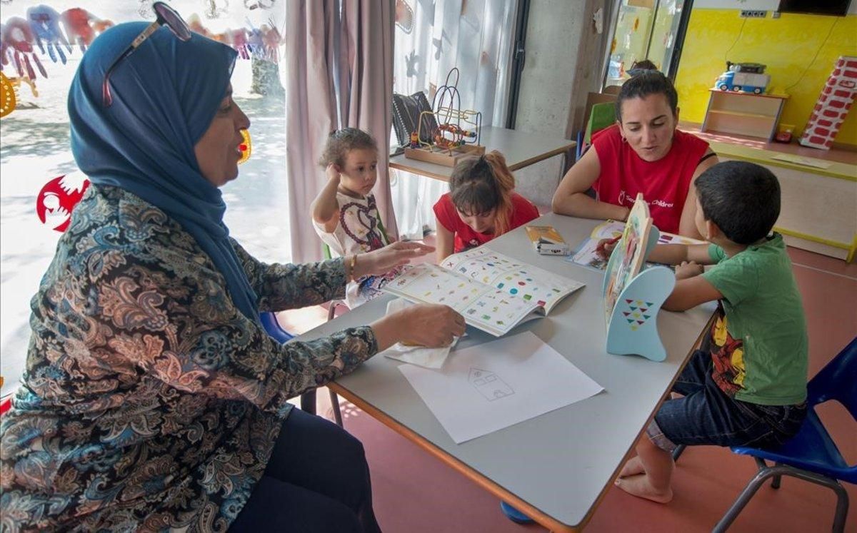 Casal de verano organizado por Save the children en Canovelles, en 2019. Casal de verano organizado por Save the children en Canovelles, en 2019.