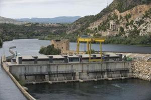 El azud de Xerta, que alberga una pequeña central hidroeléctrica.