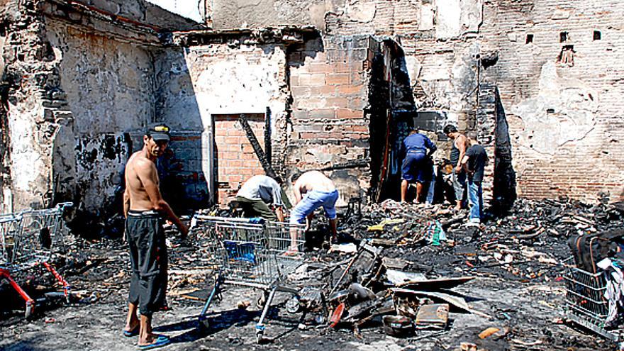 Desalojadas 11 Personas Por Un Incendio En Barracas