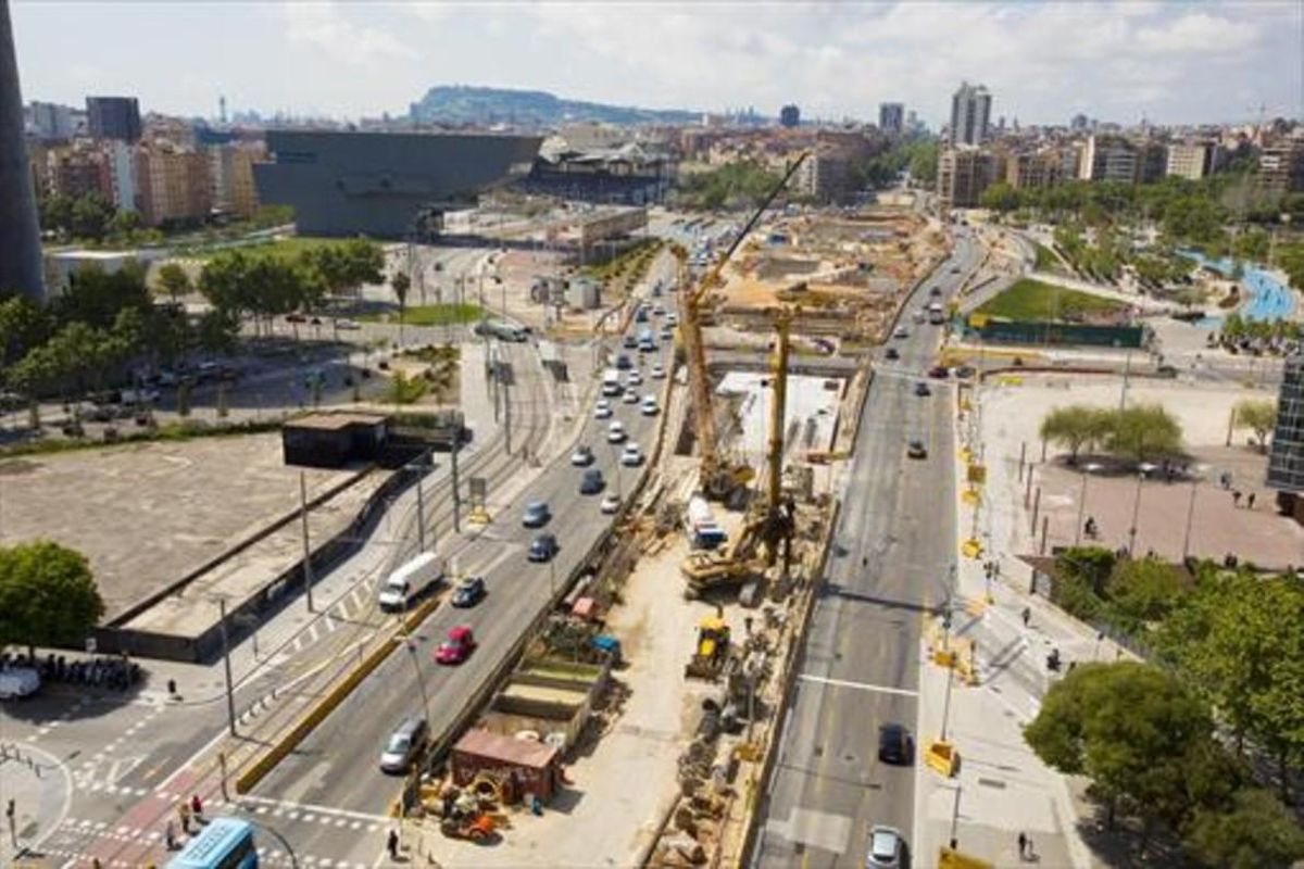 Vista general de las obras de la plaza de las Glòries. Vista general de las obras de la plaza de las Glòries.