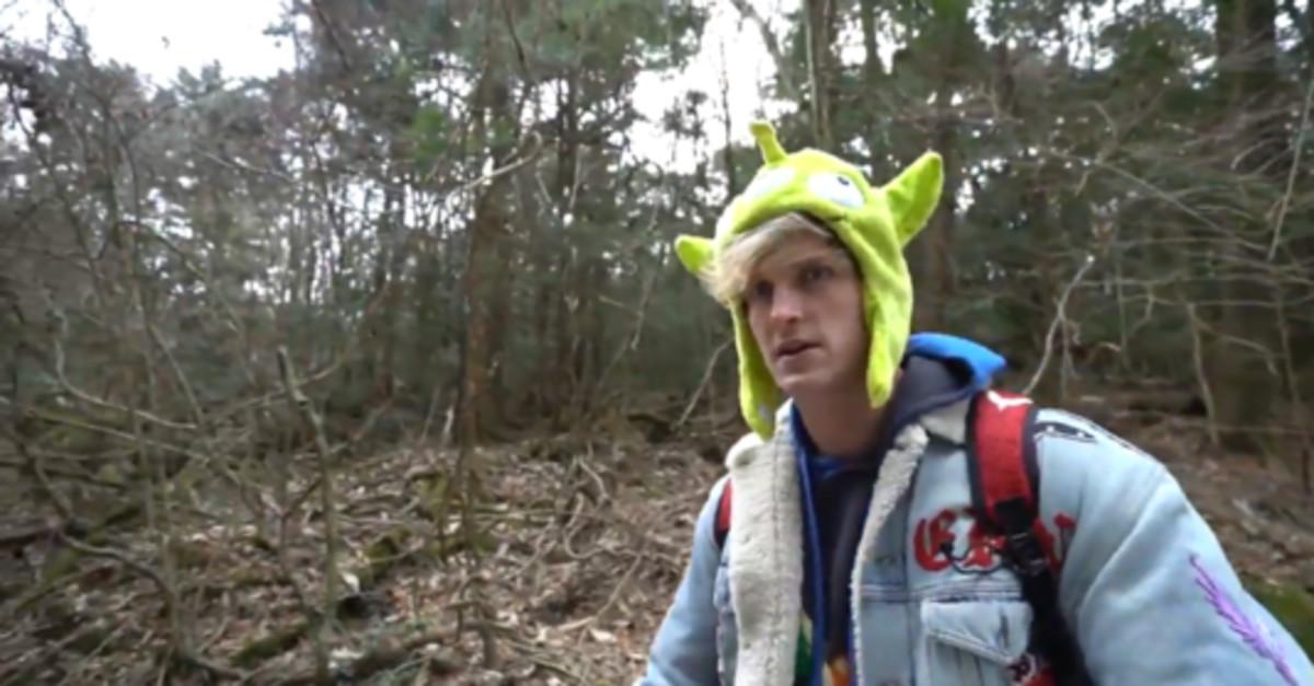 Youtube Advierte A Logan Paul Que Habra Consecuencias Por Su Video D