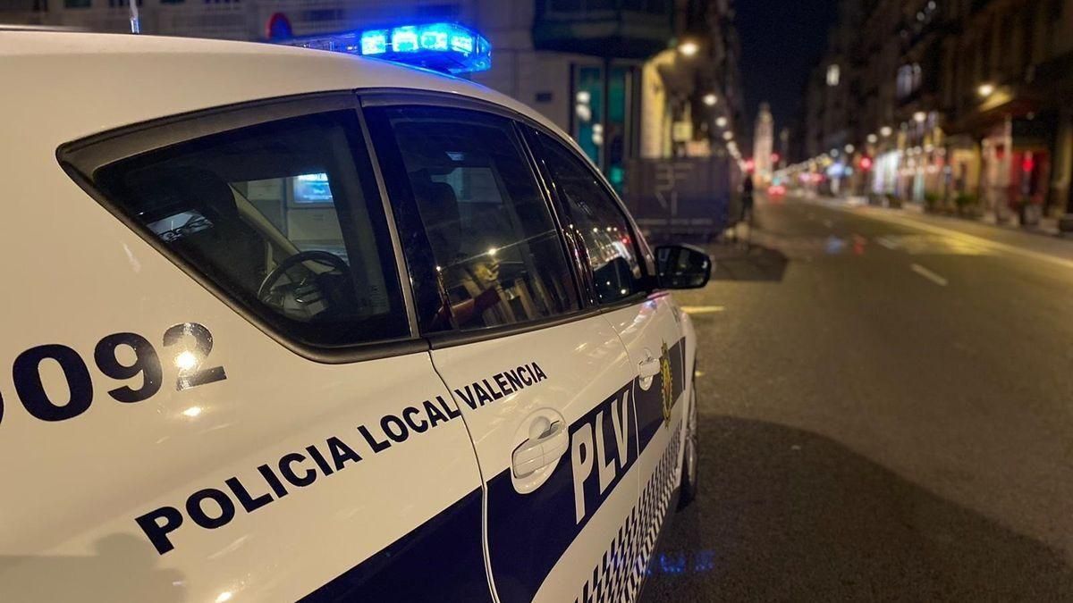 Zarandea y abofetea a su pareja embarazada en plena calle de Valencia Zarandea y abofetea a su pareja embarazada en plena calle de Valencia