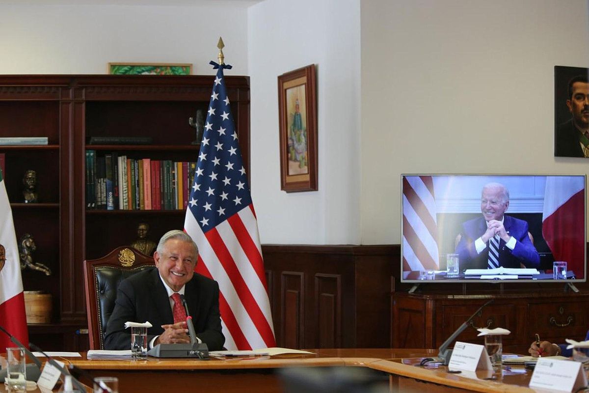 López Obrador y Biden, durante su encuentro telemático. López Obrador y Biden, durante su encuentro telemático.