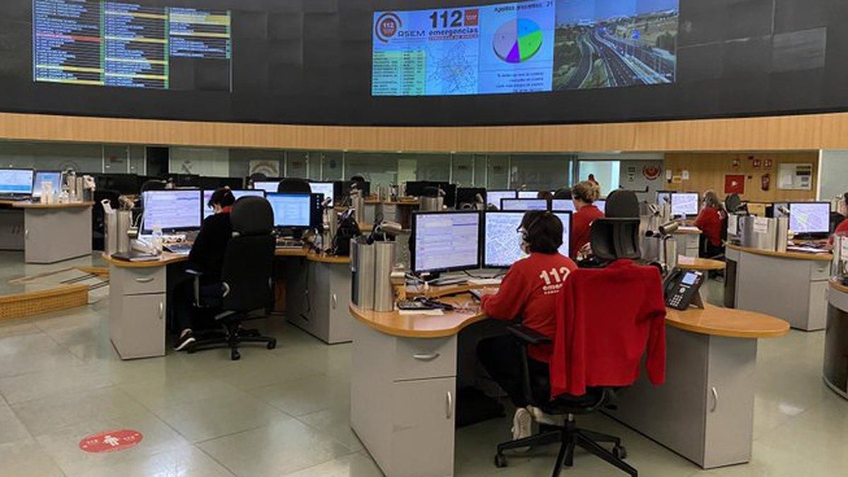 Un incendi a Guadalajara provoca més de 700 trucades per forta olor de cremat a Madrid Un incendi a Guadalajara provoca més de 700 trucades per forta olor de cremat a Madrid