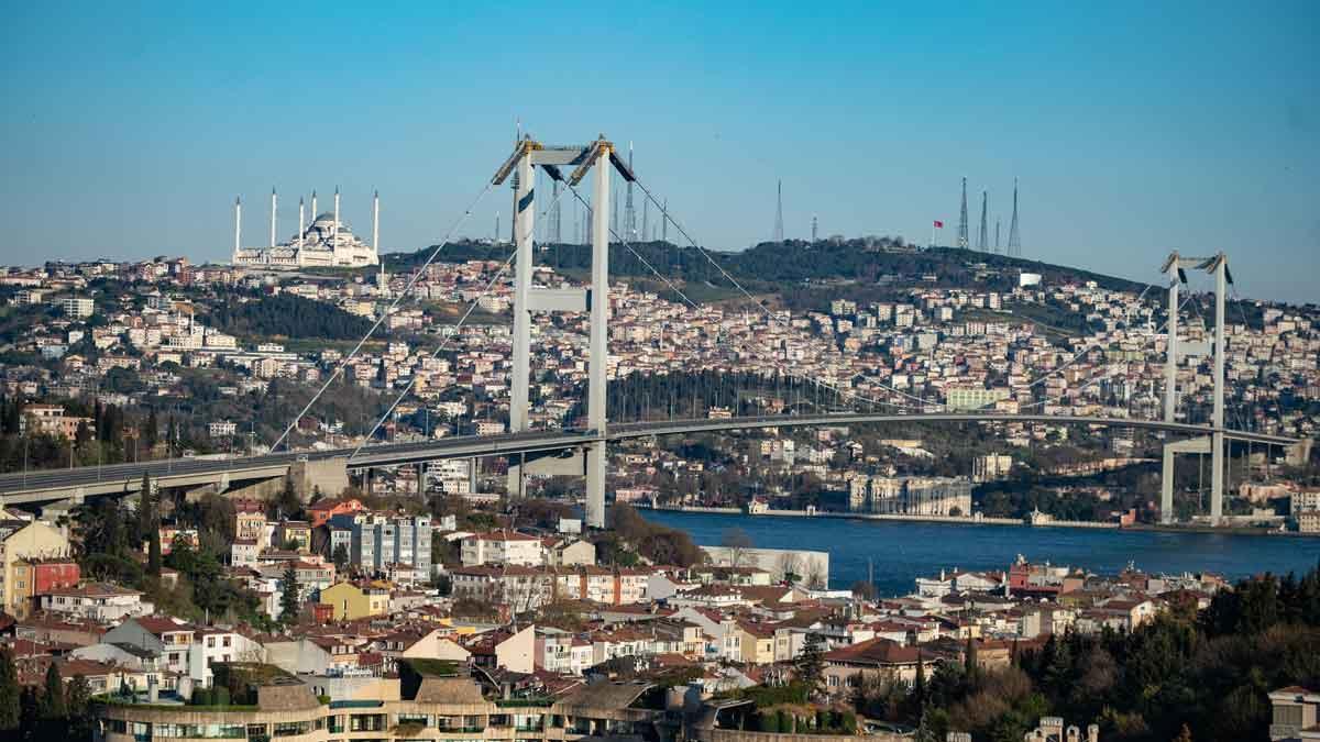 El puente del Bósforo, en Estambul.
