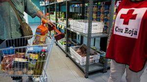 La Creu Roja tanca el seu Banc d’Aliments a Badalona per acumulació d’impagaments de l’Ajuntament