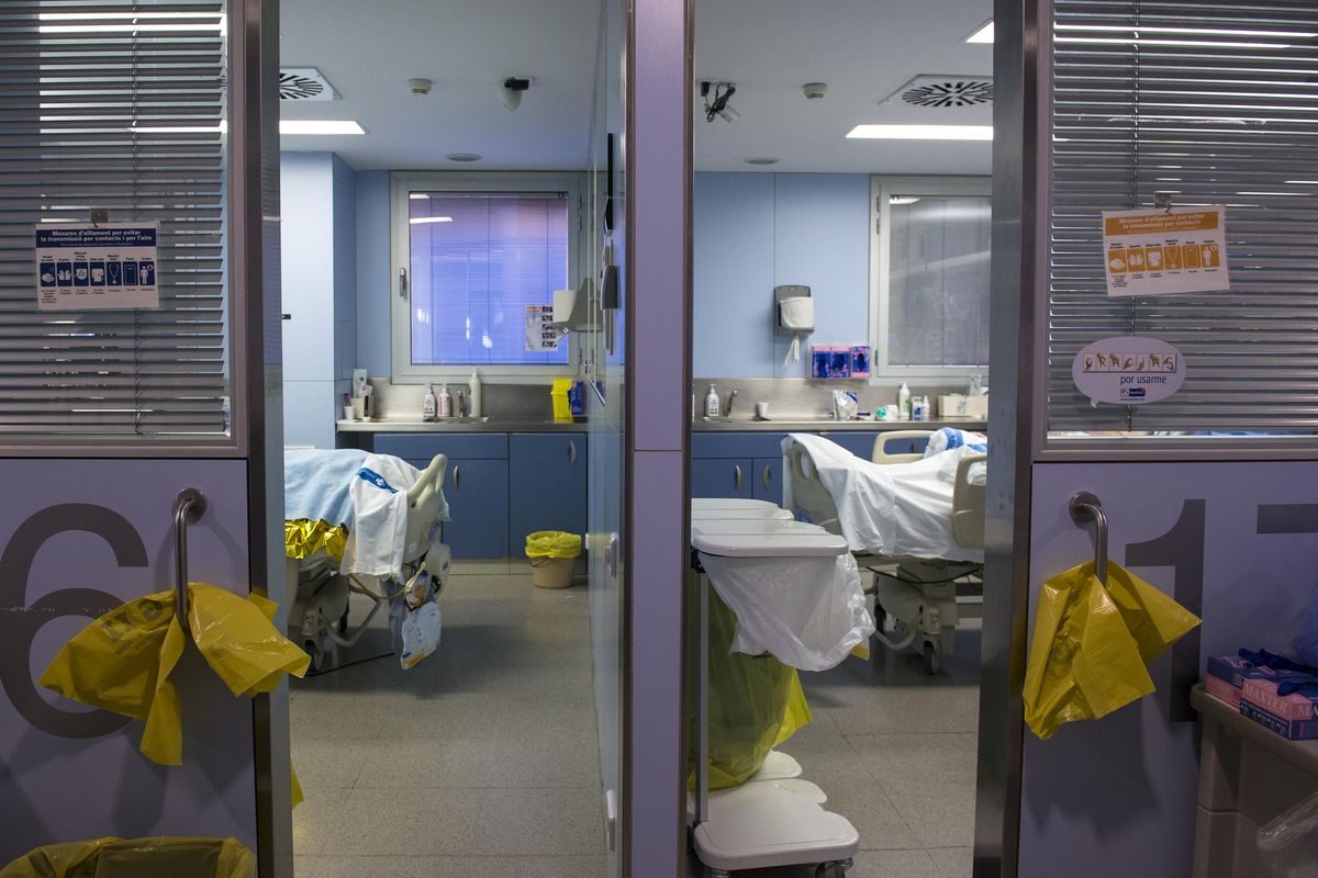 Unidad de críticos del Hospital Josep Trueta de Girona. Unidad de críticos del Hospital Josep Trueta de Girona.