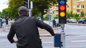La DGT estudia eliminar el ámbar en semáforos para el conductor en puntos conflictivos