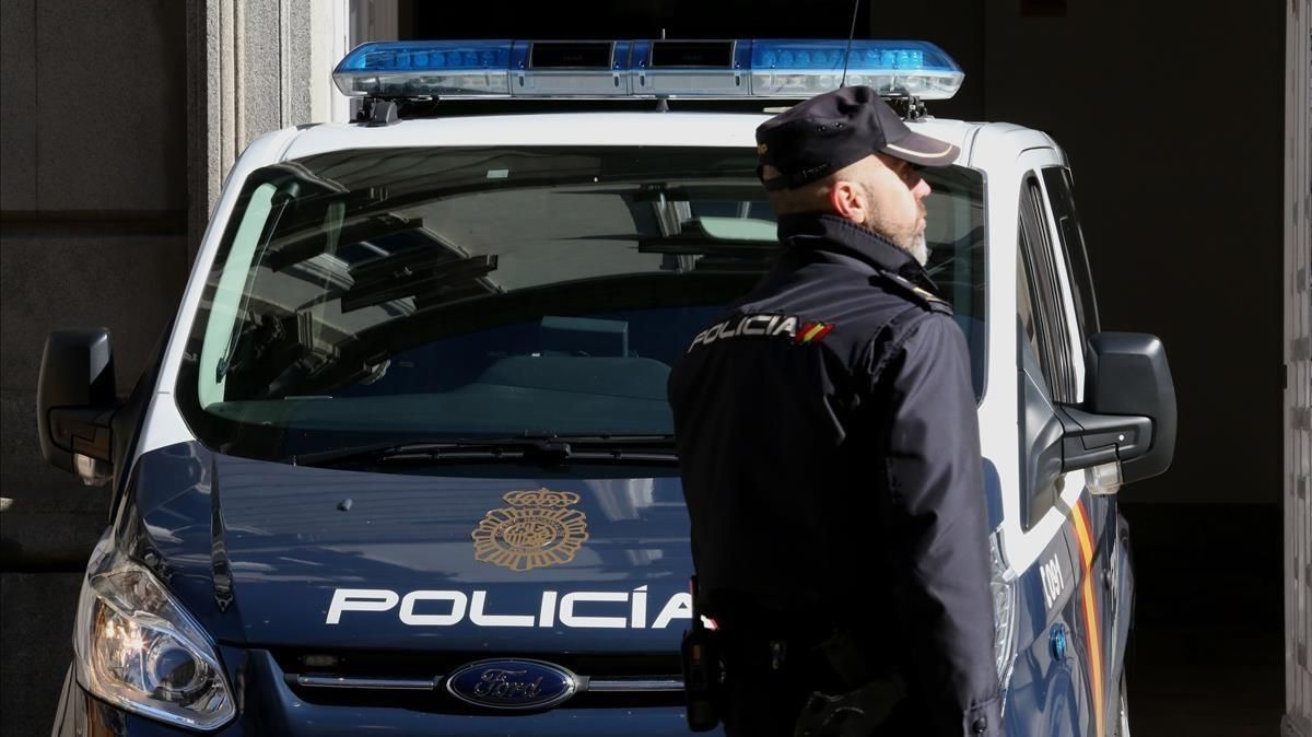 El furgón que traslada a Jordi Sànchez, a su llegada al Tribunal Supremo. El furgón que traslada a Jordi Sànchez, a su llegada al Tribunal Supremo.