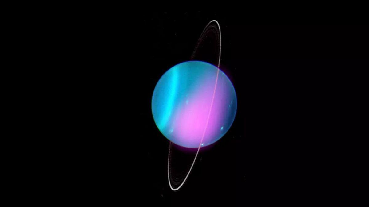 La extraña inclinación de Urano fue causada por una luna desaparecida