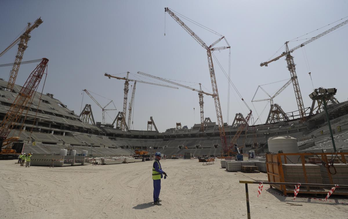 Construcción de un estadio en Catar.
