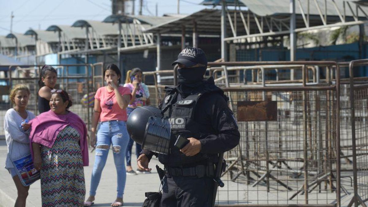La prisión de Guayaquil. La prisión de Guayaquil.