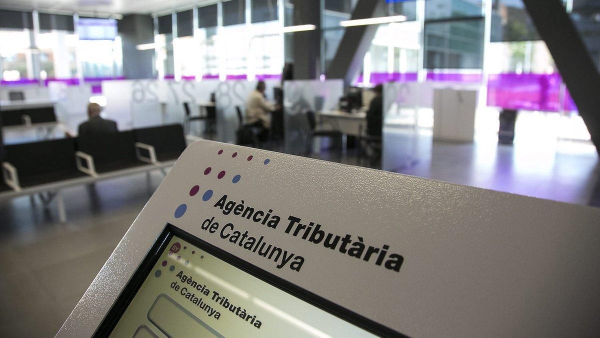L’Agència Tributària de Catalunya obre nous canals de comunicació per a la ciutadania L’Agència Tributària de Catalunya obre nous canals de comunicació per a la ciutadania