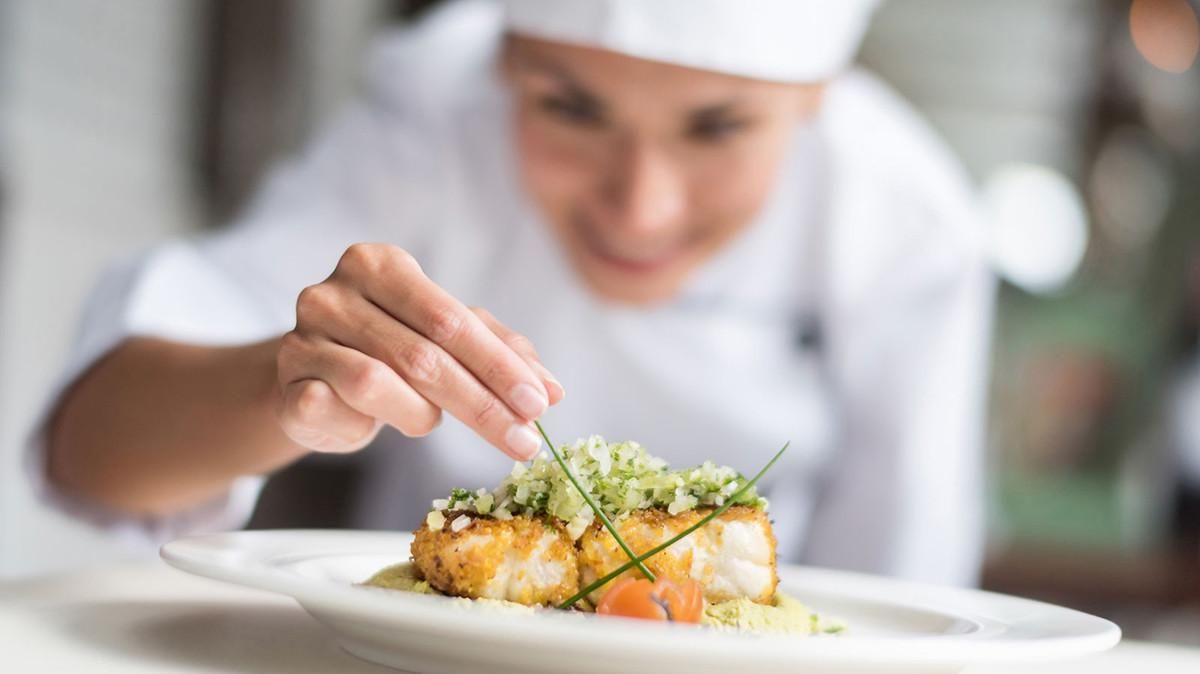 Todas las guías coinciden en algunas recomendaciones de alimentación saludable. Todas las guías coinciden en algunas recomendaciones de alimentación saludable.