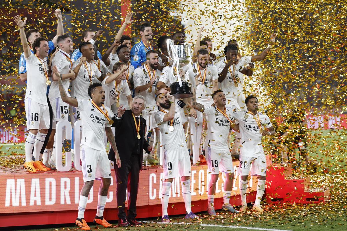 Celebración del Real Madrid tras conquistar la Copa del Rey | FOTOS