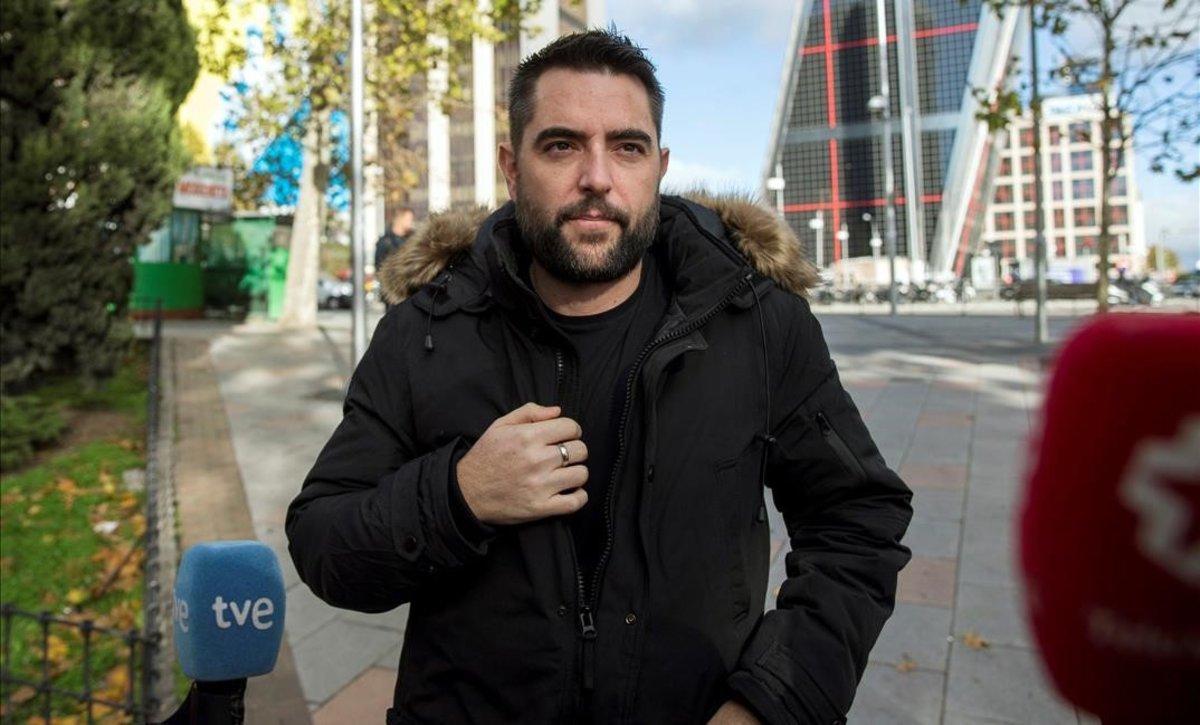 La Fiscalia demana que s'arxivi la causa oberta a Dani Mateo per haver-se mocat amb la bandera d'Espanya