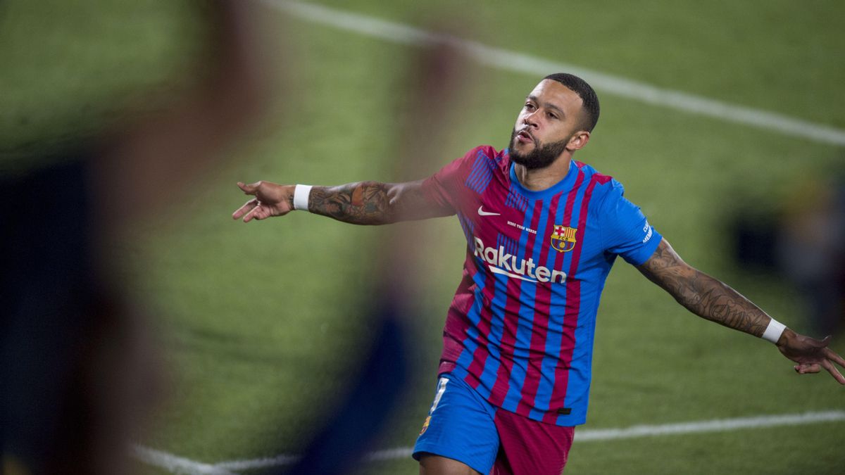Memphis Depay celebra el primer gol azulgrana en el minuto tres de partido ante la Juventus. Memphis Depay celebra el primer gol azulgrana en el minuto tres de partido ante la Juventus.