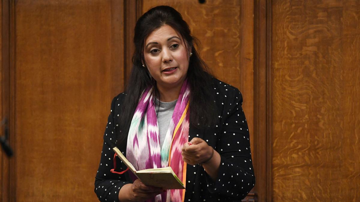 Una diputada británica revela que su condición de musulmana le hizo perder un cargo ministerial