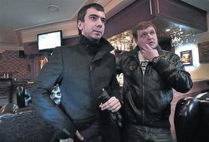 Supuestos bromistas Vladímir Kuznetsov, a la izquierda, y Alekséi Stolyarov.