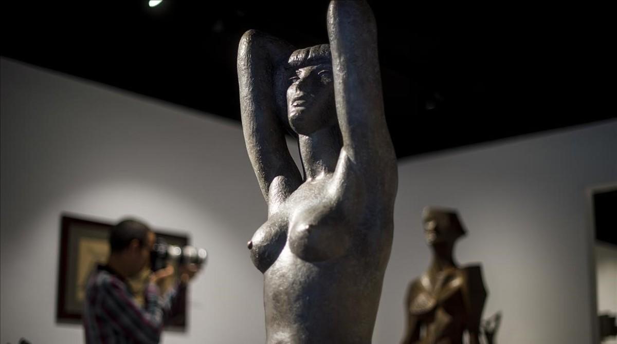 ’Claudia Chauchat’ (1949), una de las esculturas de la etapa noucentista de Subirachs. 