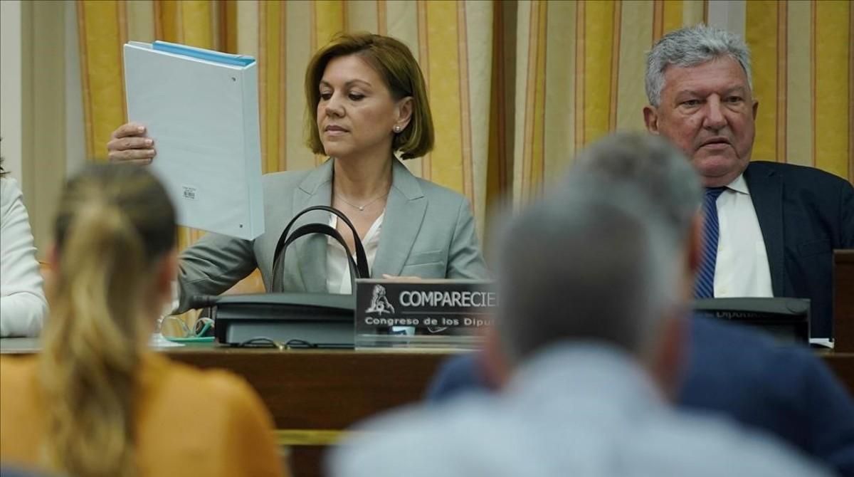 María Dolores de Cospedal, este martes, al inicio de la comparecencia en la comisión de investigación sobre financiación ilegal del PP. María Dolores de Cospedal, este martes, al inicio de la comparecencia en la comisión de investigación sobre financiación ilegal del PP.